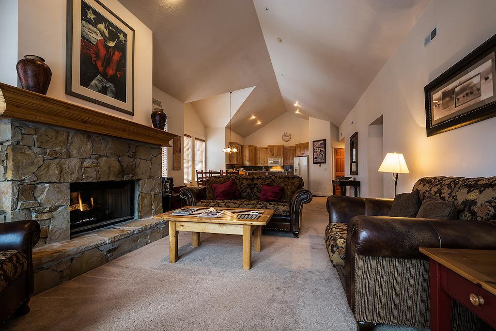 Town Point Condos By Park City Vacations Стая снимка